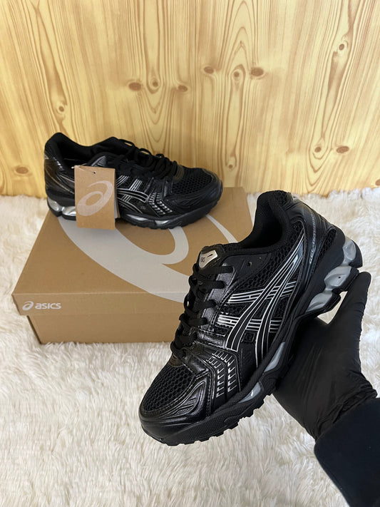 Asics Kayano 14